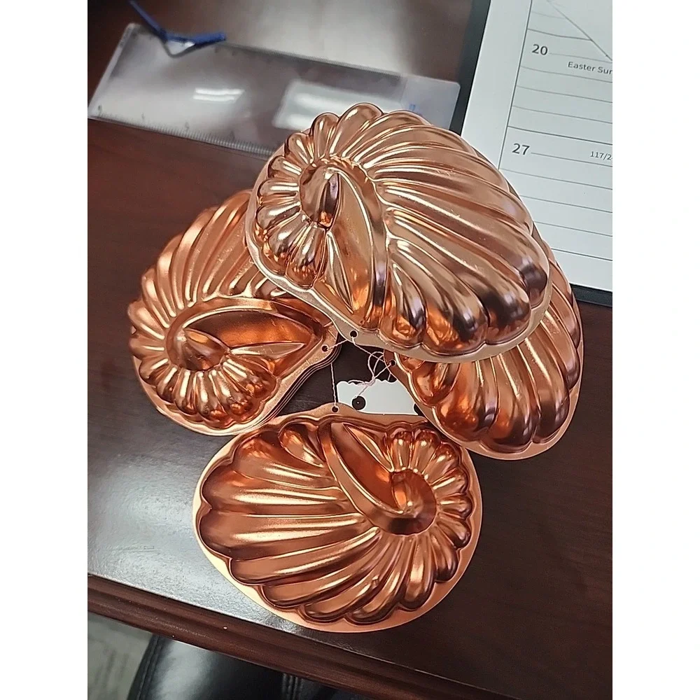 Lot of 7 VTG Mini Aluminum Metal‎ Jello Mold Bundt Pan Tin Copper Tone Shells